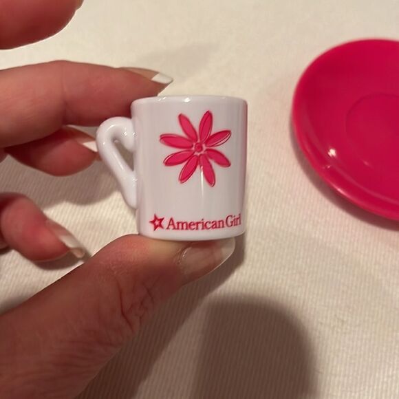 American Girl Cup And Saucer. - Picture 4 of 5